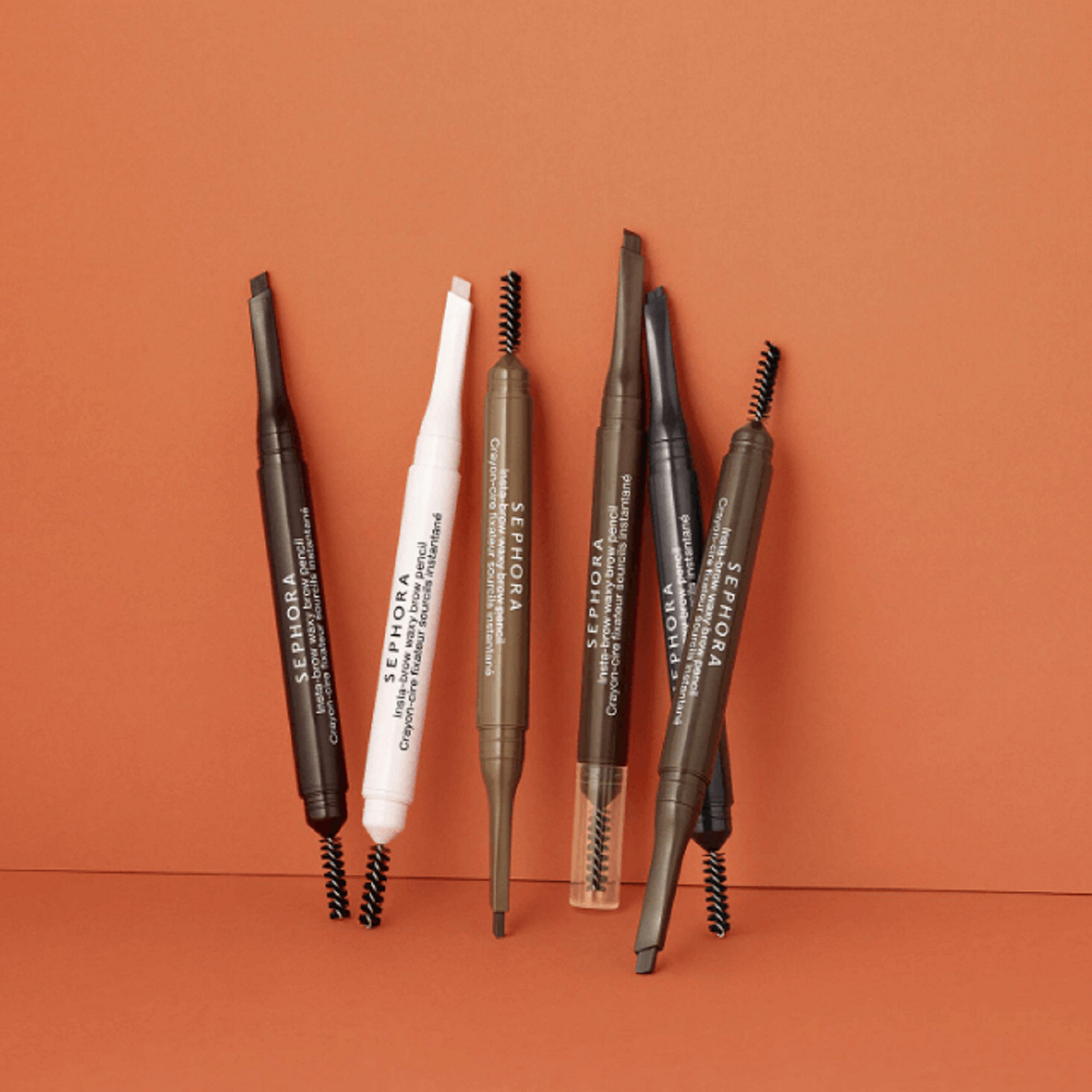 INSTA-BROW WAXY BROW PENCIL (LÁPIZ PARA CEJAS)